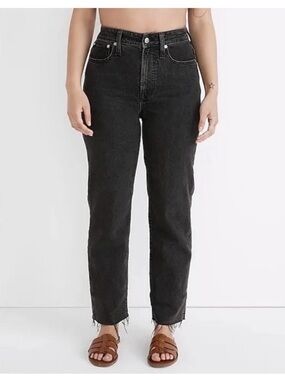 Madewell black curvy perfect vintage straight jean size 32